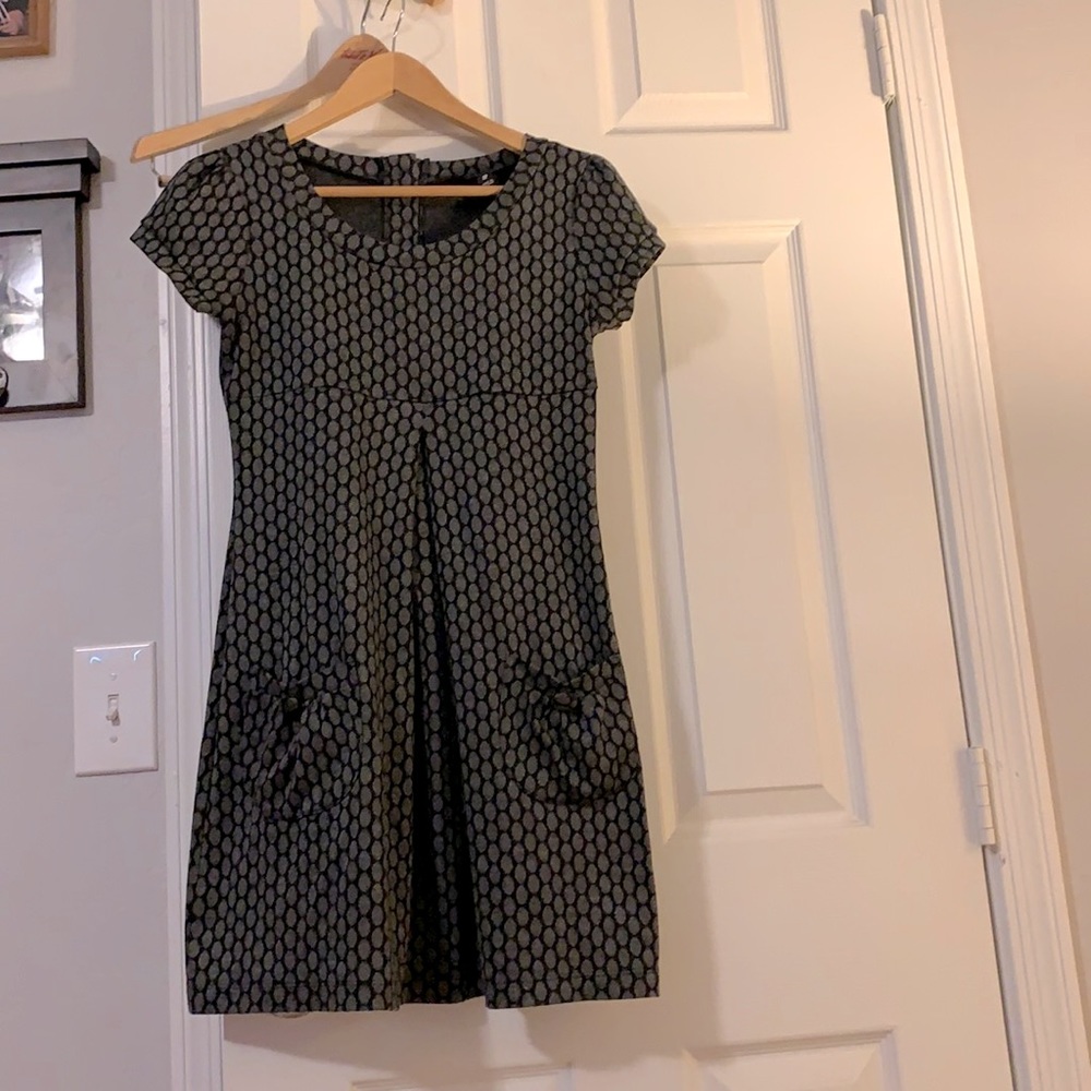 A comfy dress with pockets!!!